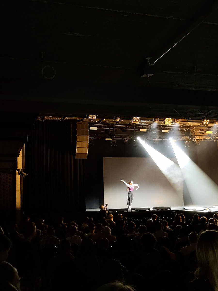 KSAkrakow's tweet photo. Choreography show is on!!!! https://t.co/0QCEOa1Rab