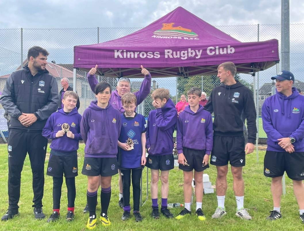 Kinross Youth and Mini Rugby (@kinrossr) on Twitter photo Awards day yesterday and a great end to our season, some rain which didn't stop us!
A Massive Thank You to <a href="/GlasgowWarriors/">Glasgow Warriors</a> Alex Samuel and Ben Salmon for turning up to help hand out awards to our players.
Very much appreciated by all! Awards day yesterday and a great end to our season, some rain which didn't stop us!
A Massive Thank You to <a href="/GlasgowWarriors/">Glasgow Warriors</a> Alex Samuel and Ben Salmon for turning up to help hand out awards to our players.
Very much appreciated by all!