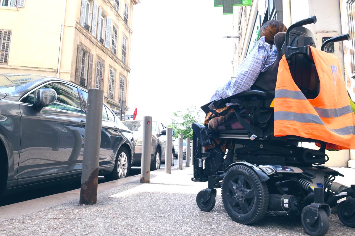 marseille's tweet photo. Retour en images sur la 2e édition de « Cartopartie » : un évènement ludique et participatif pour collecter sur l'espace public des données concernant l’accessibilité pour les personnes en situation de handicap.
Plus d’infos : https://t.co/pDbwxOTQKk https://t.co/zAy7fdcOBi
