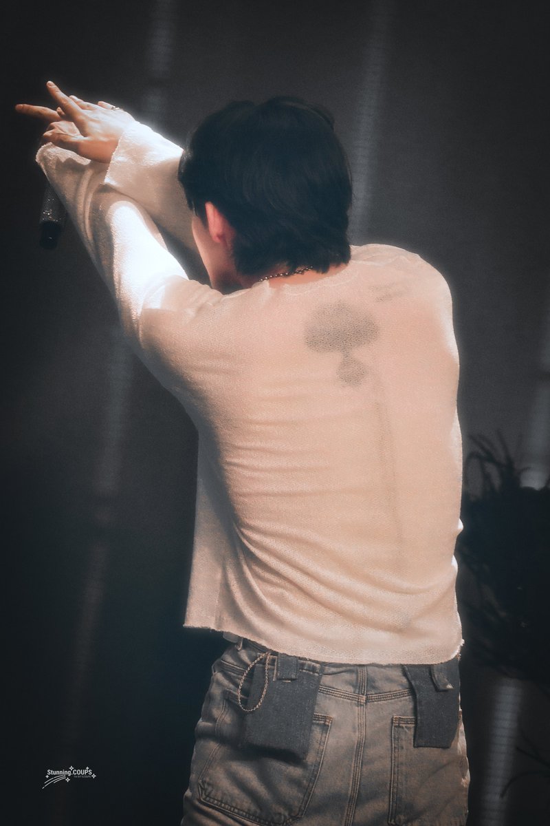 Stunning.COUPS tweet media