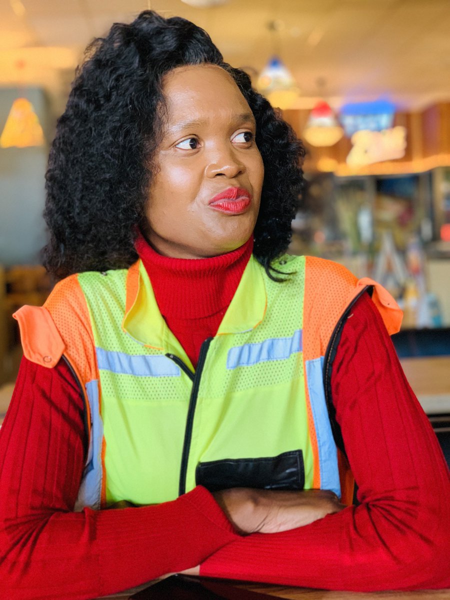 Hlayisanisono's tweet photo. The Bricklayer🧱
#mhanibuiodara👷🏻♀️🚧. #womaninconstruction https://t.co/KTw012NzyK