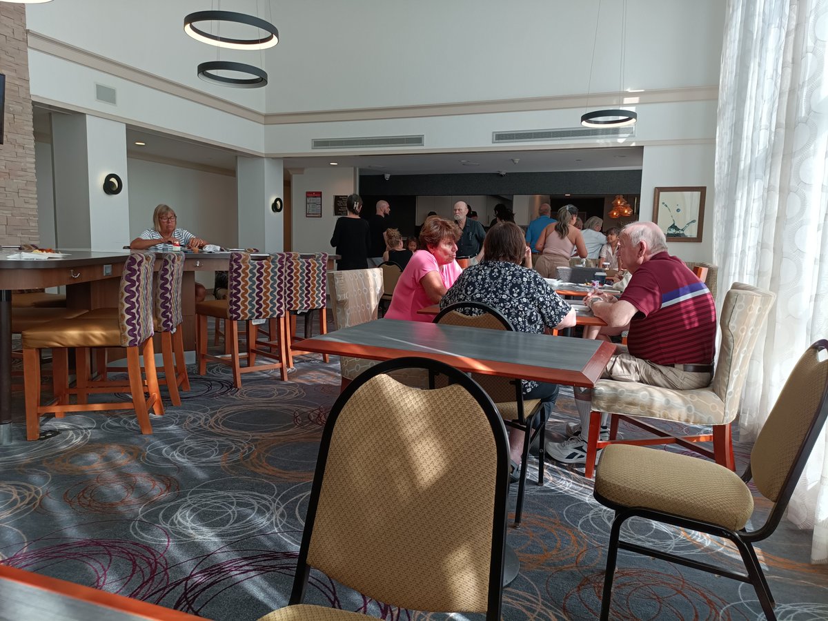 LightyGaming's tweet image. Something so sacred about the mediocre free hotel continental breakfast