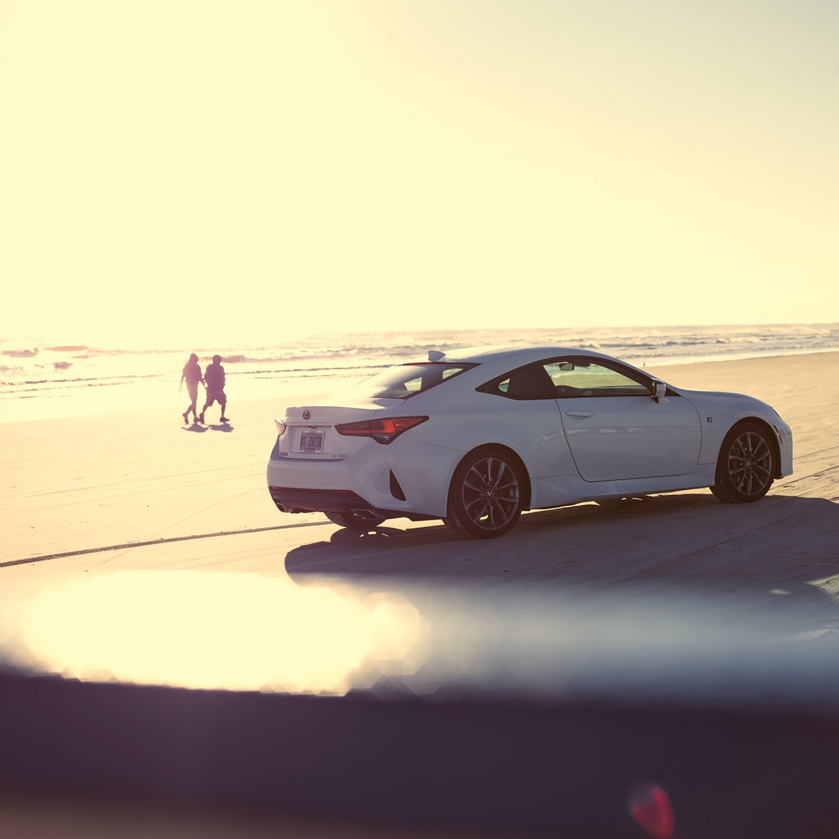 LexusAE's tweet photo. Ready to escape the ordinary? Plan your ultimate staycation with #LexusUAE this summer. Whether it's a weekend getaway or a luxurious retreat, elevate every moment with style and comfort. 🏝
#LexusUAE #LexusUAE #AlFuttaim #AlFuttaimMotors https://t.co/OdlLJVcyNz