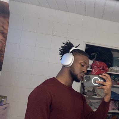 lokiakakira's tweet photo. #NouvellePhotoDeProfil https://t.co/VDeRX5206R