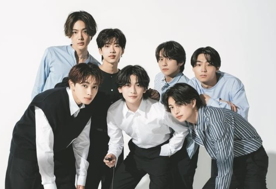 popdramaddict's tweet photo. Best fictional boy groups from #LetMeBeYourKnight #LovelyRunner #KiminoHananiNaru #Imitation
#Luna #Eclipse #8loom #Shax 
#LeeJunYoung #ByeonWooSeok #TakahashiFumiya https://t.co/ZJmIZ40XQ0