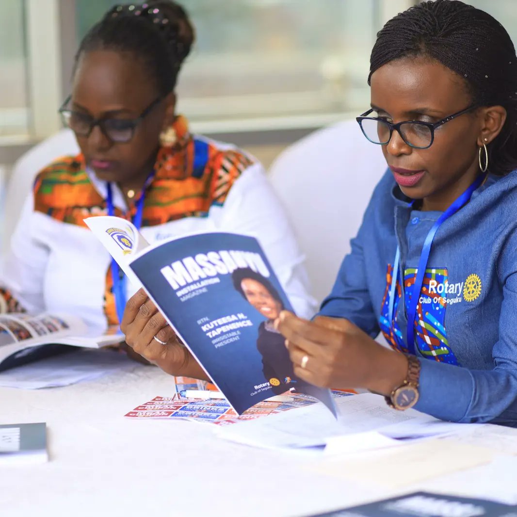 rotaryseguku's tweet image. Everyone at the #7thPresidentialInstallation is filled with joy and happiness, cherishing every moment of this special occasion. The atmosphere is vibrant and lively, as people come together to celebrate and honor the new leader. 
We are waiting for you