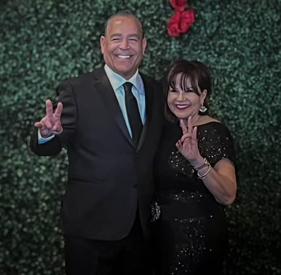 laurenEsampson's tweet photo. Then…June 16, 1979
Now…June 16, 2024

Happy 45th Anniversary❤️ https://t.co/4Cgy2ARHPp