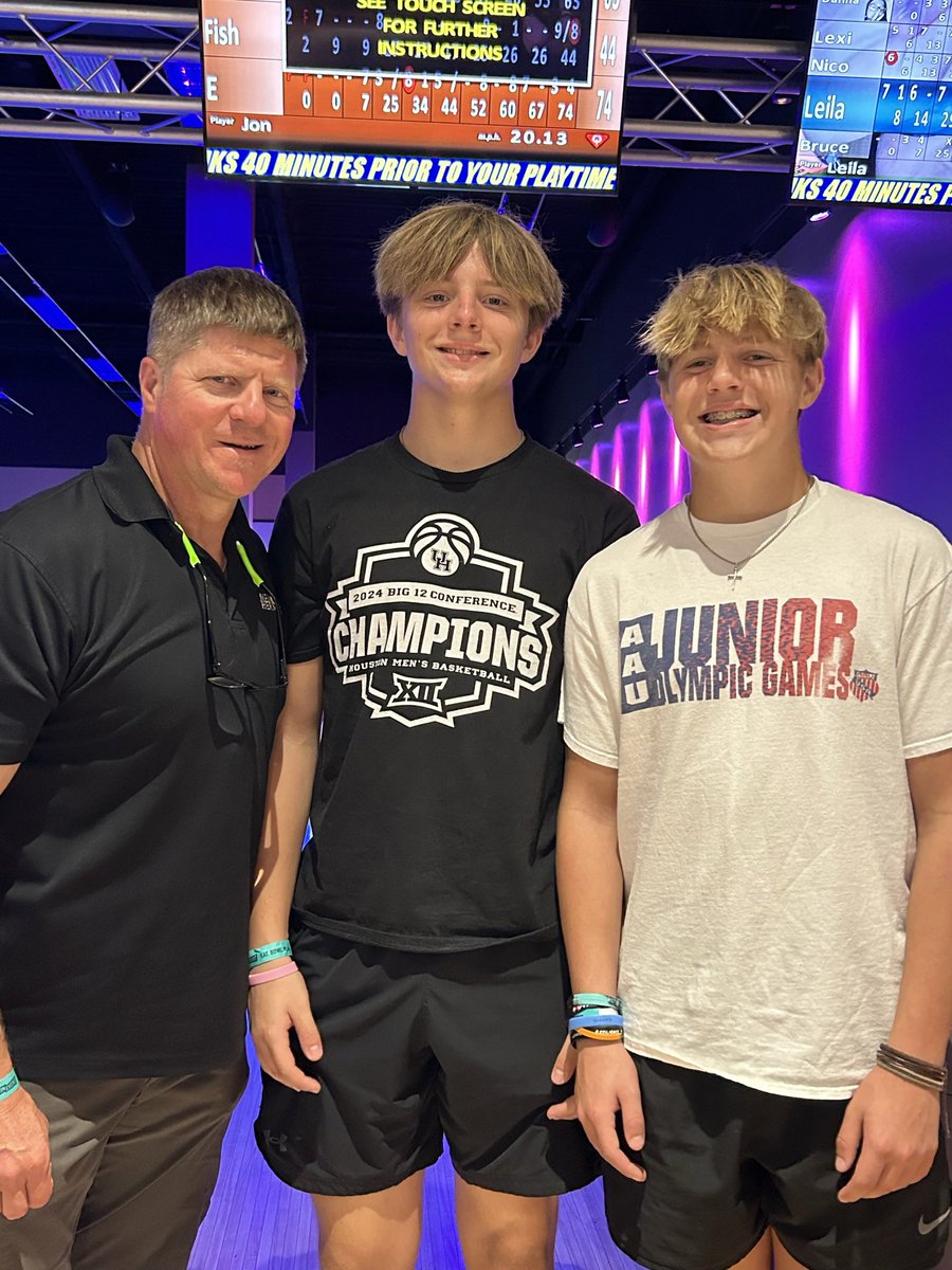 Julie Zurek (@julesmelynn) on Twitter photo Happy Father’s Day to all of the amazing Dads out there. So glad we get to call you ours!❤️<a href="/Coach_jonnyZ/">Coach Skittles</a> <a href="/Elijah_Zurek/">Elijah Zurek-2026 TE</a> <a href="/Fisher_Zurek/">Fisher Zurek⭐️</a> Happy Father’s Day to all of the amazing Dads out there. So glad we get to call you ours!❤️<a href="/Coach_jonnyZ/">Coach Skittles</a> <a href="/Elijah_Zurek/">Elijah Zurek-2026 TE</a> <a href="/Fisher_Zurek/">Fisher Zurek⭐️</a>