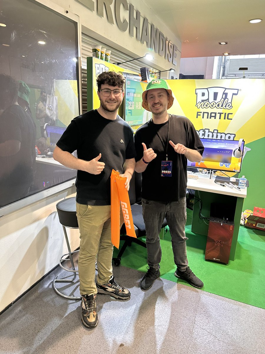 TripledAce's tweet image. Met @GeT_RiGhT feeling good