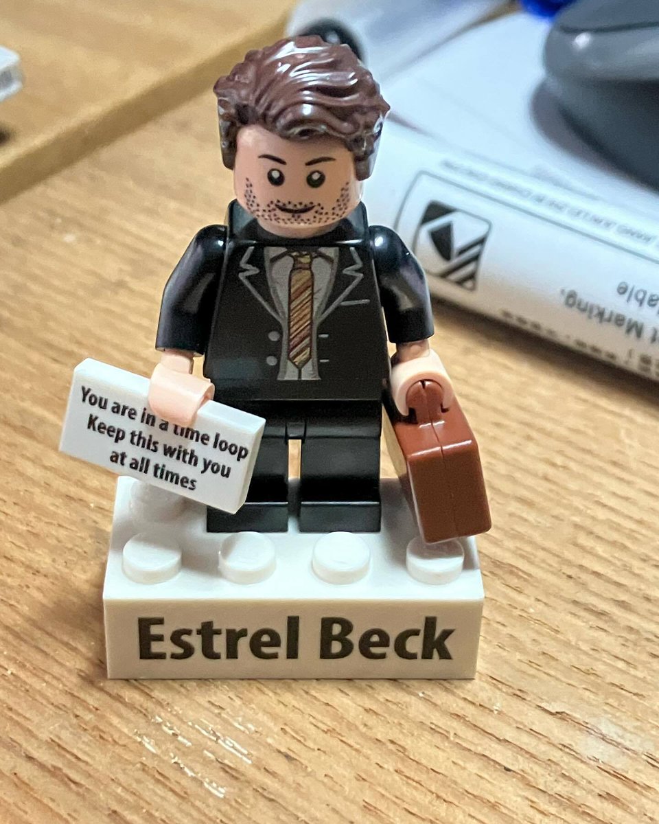 philoddy's tweet image. Father’s Day present! (If you know, you know! If you don’t know, get your copy of Echoes from Amazon now!) 

mybook.to/echoes_phil_od…

#welcometotrinity #scifithriller #timeywimey