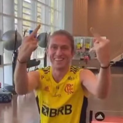 crfreiis's tweet photo. jogador adversário chega na linha lateral*

torcedor do athletico: https://t.co/IA4c3xO5x3