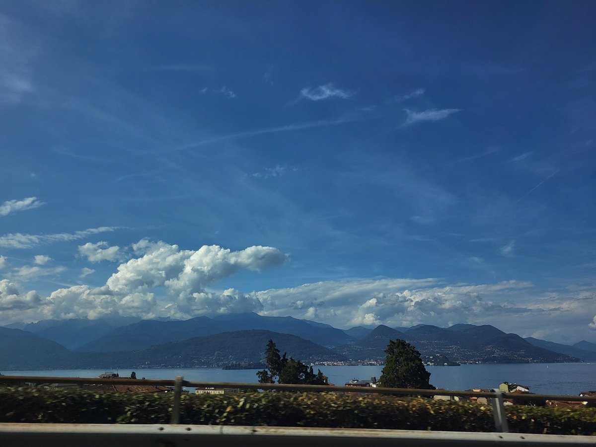 It was a long journey from Cracow to Stresa in Italy with adventures it took almost 14 hours 🤯🤯🤯
I believe it was worth reading the day to be at our best conference tomorrow #OrtylPhotoLab 
🚀‼️🔥