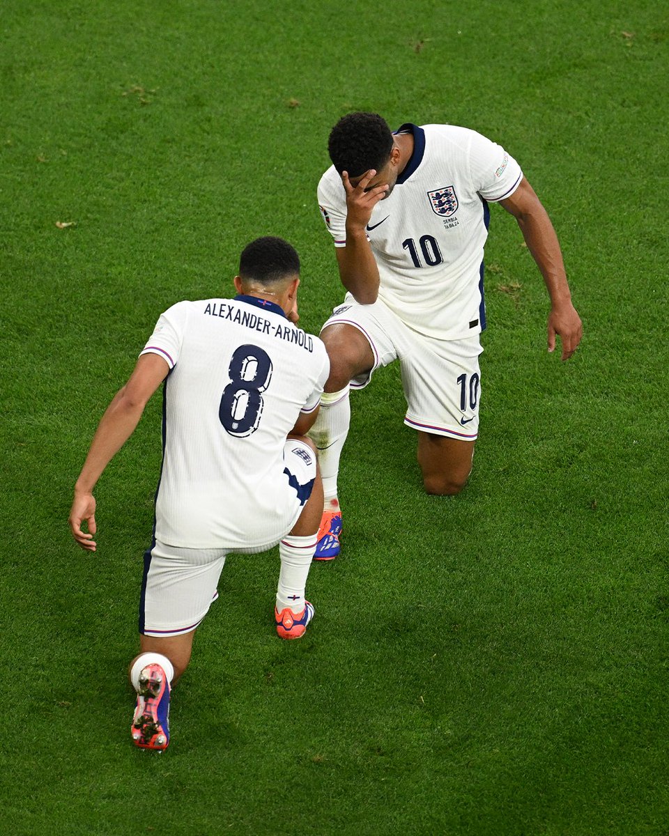 🎭 Trent x Jude 

#EURO2024 | #SRBENG