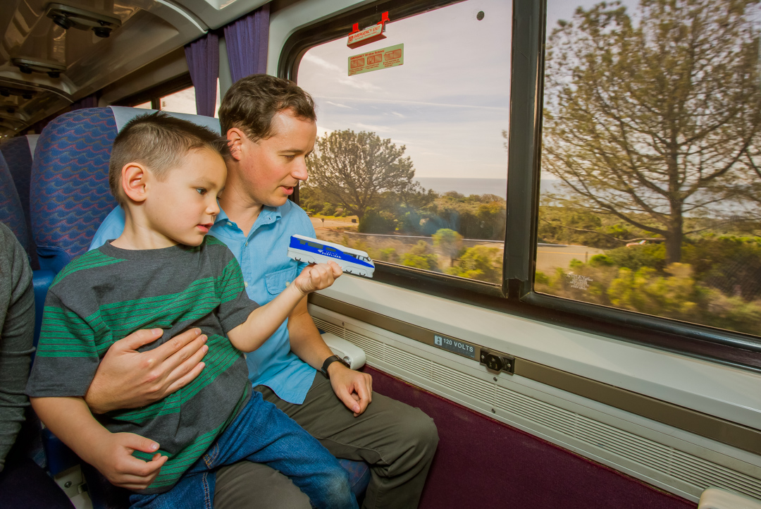 Pacific Surfliner tweet media