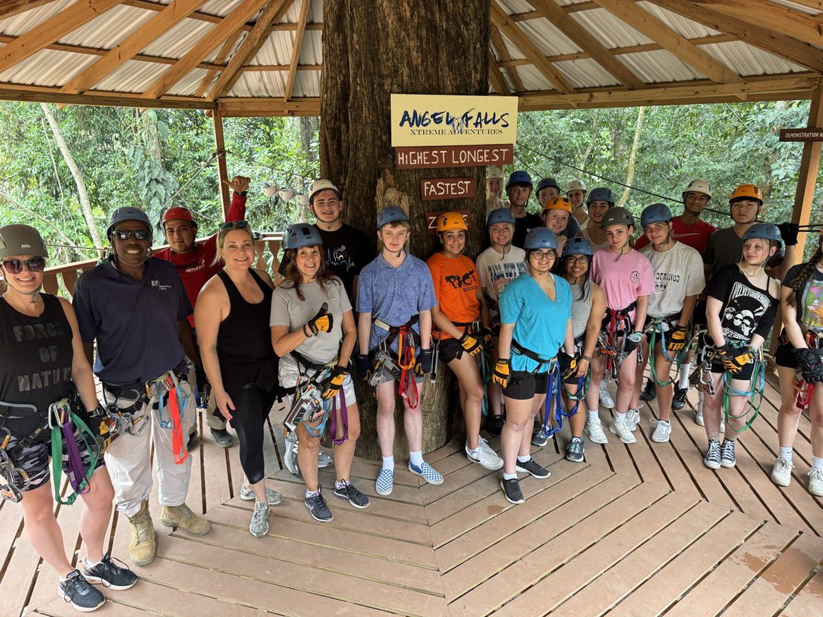 Laura Turngren tweet media