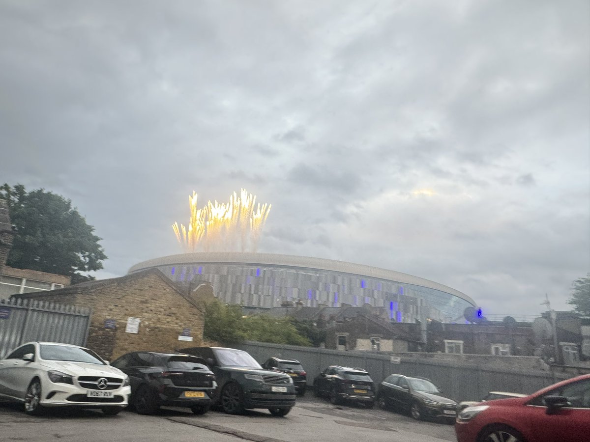 We are Open for event day parking today from 3pm for the last night of <a href="/Pink/">P!nk</a> #summercarnivaltour . Those wanting to drive &amp; park somewhere friendly,secure &amp; safe #PeacockEstate