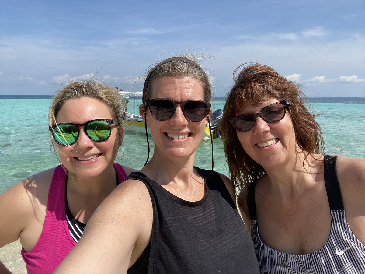 Laura Turngren tweet media