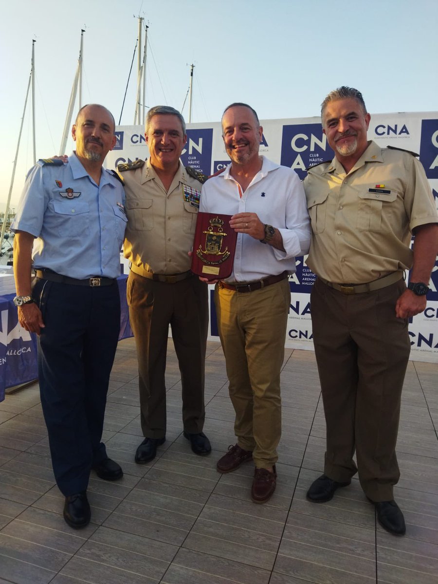 ARIBAL_RV's tweet photo. Los #ReservistasVoluntarios 4º clasificados en su categoría regata Fuerzas Armadas 50 aniversario del Sector Naval de Baleares, organizado por Comisión Naval de Regatas de la #ARMADA

@Armada_esp @Defensagob

Teniente de Navío Deudero
Sargento Noguera
Cabo 1º Costa

@FORE_CIOR_ES https://t.co/N2qRJFHc34