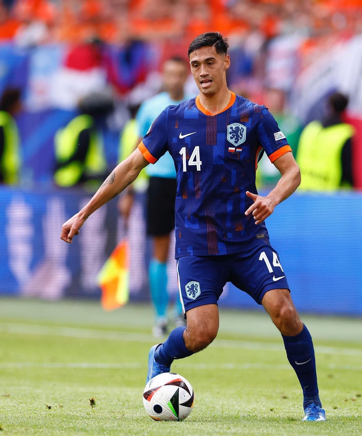 Ngôi sao từ chối ĐT Indonesia tỏa sáng tại EURO 2024 1 Milan Matters on X: "🇳🇱🪄 Tijjani Reijnders. #EURO2024  https://t.co/K1fyqB4fdV" / X