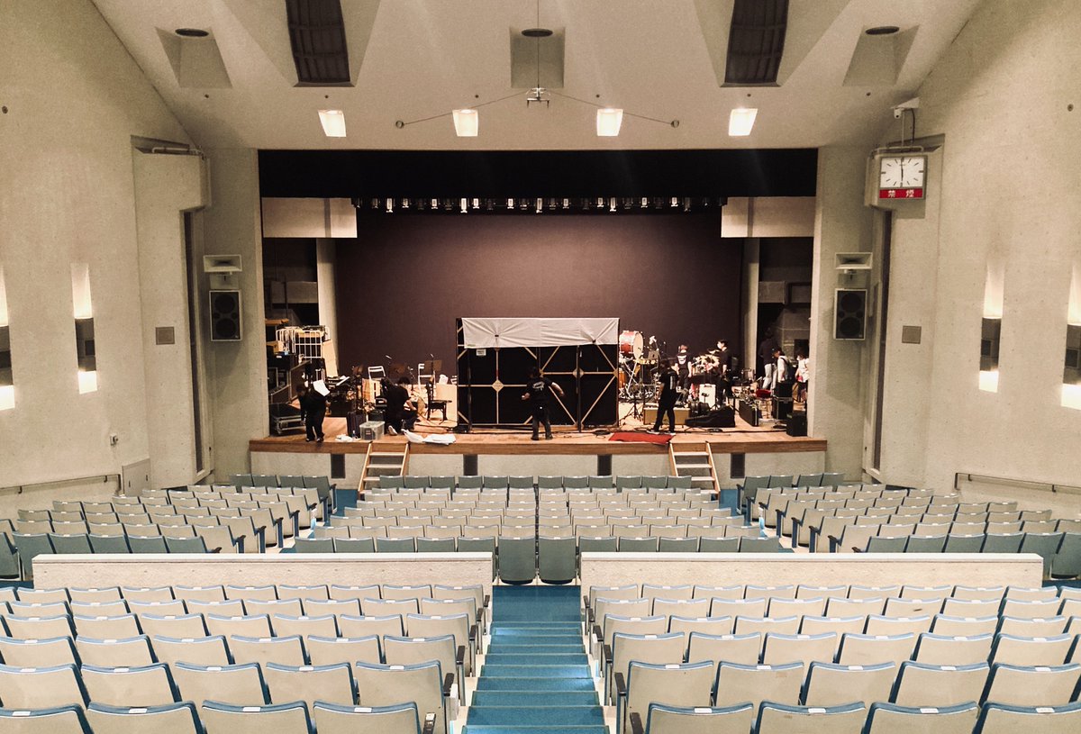 岩手公演は舞台は大ホール、演奏は中ホールから中継という特殊環境での演奏🎻
2年ぶりの岩手、良いところでした。
週明けの宝塚を挟み次は新潟公演！
#この世界の片隅に