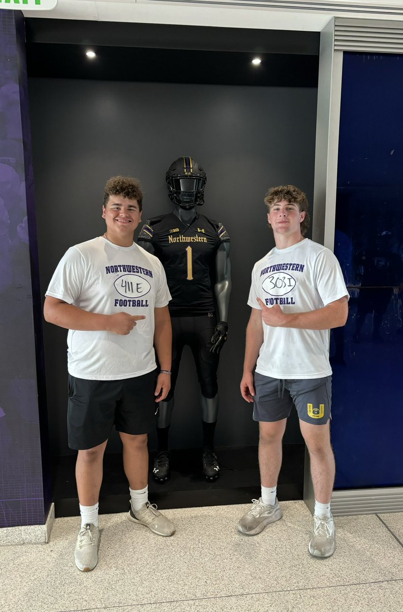 Zachbecker2026's tweet photo. Another great camp @NUFBFamily. Thank you to @Creightp for working with me. Also Big thank you to @Coach_Mulford @DavidBraunFB for running a great camp. 

@SHSpatFB @Fodrocy1156 @LemmingReport @EDGYTIM @Bryan_Ault @PrepRedzoneIL @AllenTrieu @CoachChris_Roll https://t.co/P3KSoAKWTb
