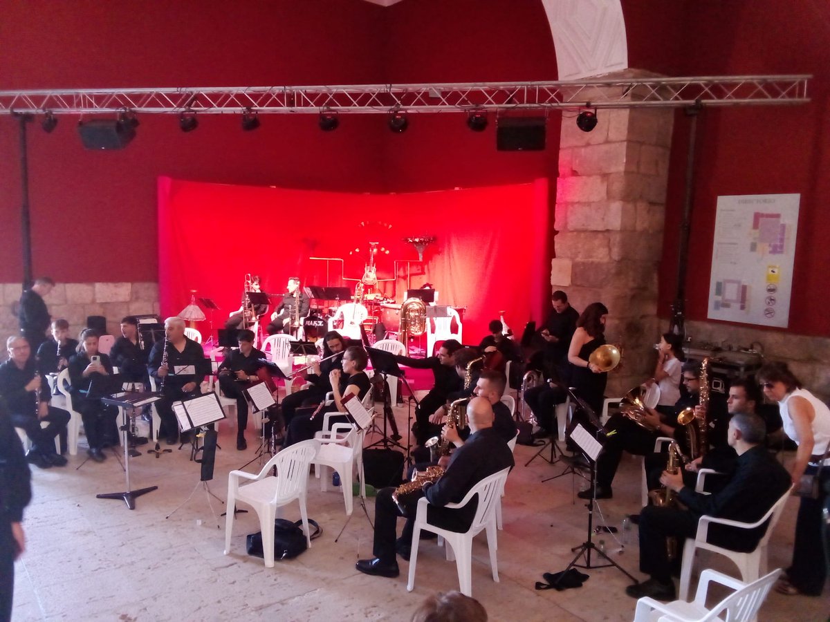 Terminamos el maratón con la banda de música, que nos dedicará las ultimas notas de la melodía del #33MaratónCuentos