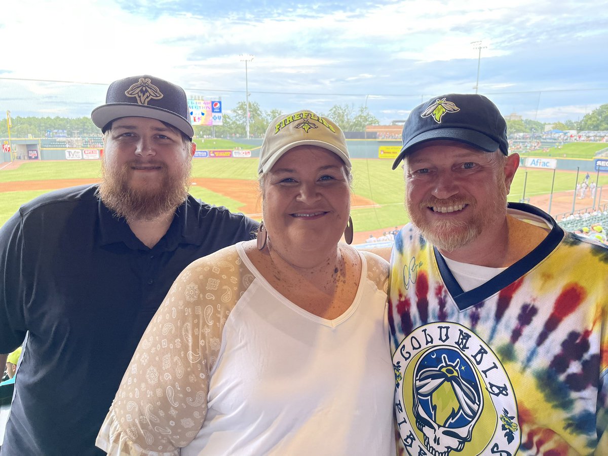 Rhonda Wise (@rubes4real) on Twitter photo Happy Father’s Day to the one and only MAYOR of our family <a href="/wisedrjr/">Donnie Wise “The Mayor” DHC Sports Show</a>. We are so grateful for all you do for us and love you very much (even though you buy TOO many hats - haha). I love you!!
So thankful for our many baseball adventures!! Happy Father’s Day to the one and only MAYOR of our family <a href="/wisedrjr/">Donnie Wise “The Mayor” DHC Sports Show</a>. We are so grateful for all you do for us and love you very much (even though you buy TOO many hats - haha). I love you!!
So thankful for our many baseball adventures!!