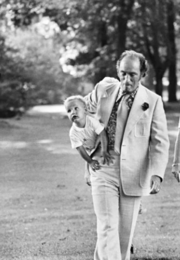bk_belton's tweet image. 🇨🇦HAPPY FATHER’S DAY CANADA🇨🇦
#IStandwithtTrudeau🇨🇦