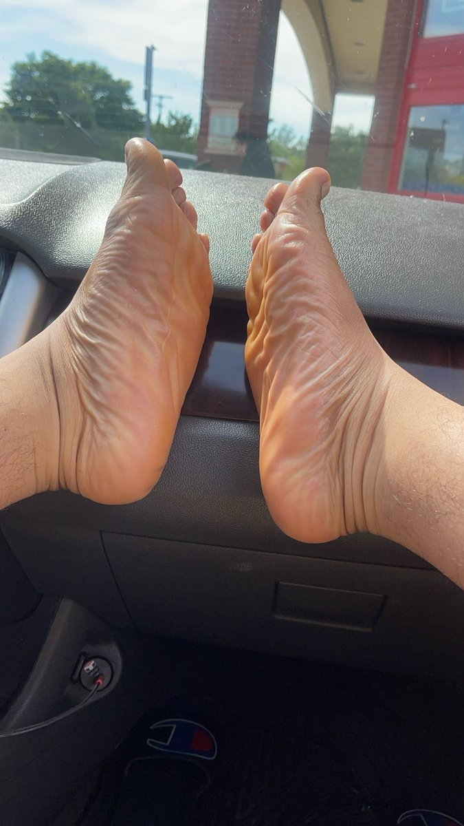 BlackFootKing1's tweet photo. Yo, go follow my guy @_That_Guy_Jay_ | 🤤 🔥
Giving us some Sole Sunday vibes
@blackfootking1
#feetbeautiful #blackmenfeet #blackmalefeet #blackmalefoot #maletoes #malefeet #blackfeet #blacktoes #blackmaletoes #menfeet #mantoes #blackfootworship #footfetish #toes #feet https://t.co/uu9iFNgbJ5
