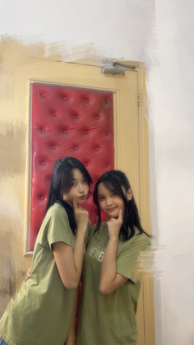 M_OlineJKT48's tweet photo. tft ft.ribka @Ribka_JKT48 https://t.co/KJu5Qqp3S7