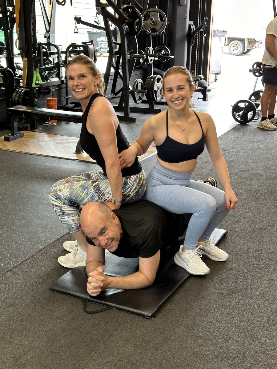 #happyfathersday to dads everywhere. Thanks to miracle of healthcare this is me at 60+, a <a href="/SickKidsNews/">The Hospital for Sick Children (SickKids)</a> pediatrician at 2yrs post #bonemarrowtransplant <a href="/pmcancercentre/">Princess Margaret Cancer Centre</a>. Huge thanks to care team, family, colleagues, my donor for helping me to still be here for the women in my life