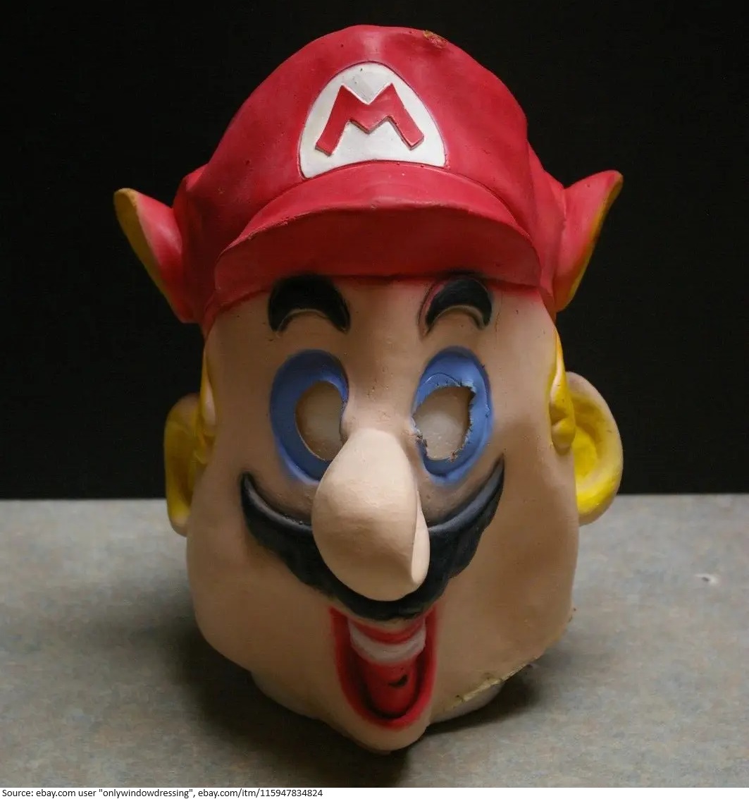 MarioBrothBlog's tweet photo. Extremely rare officially licensed 1990 Raccoon Mario mask. https://t.co/uv4Y272nvC