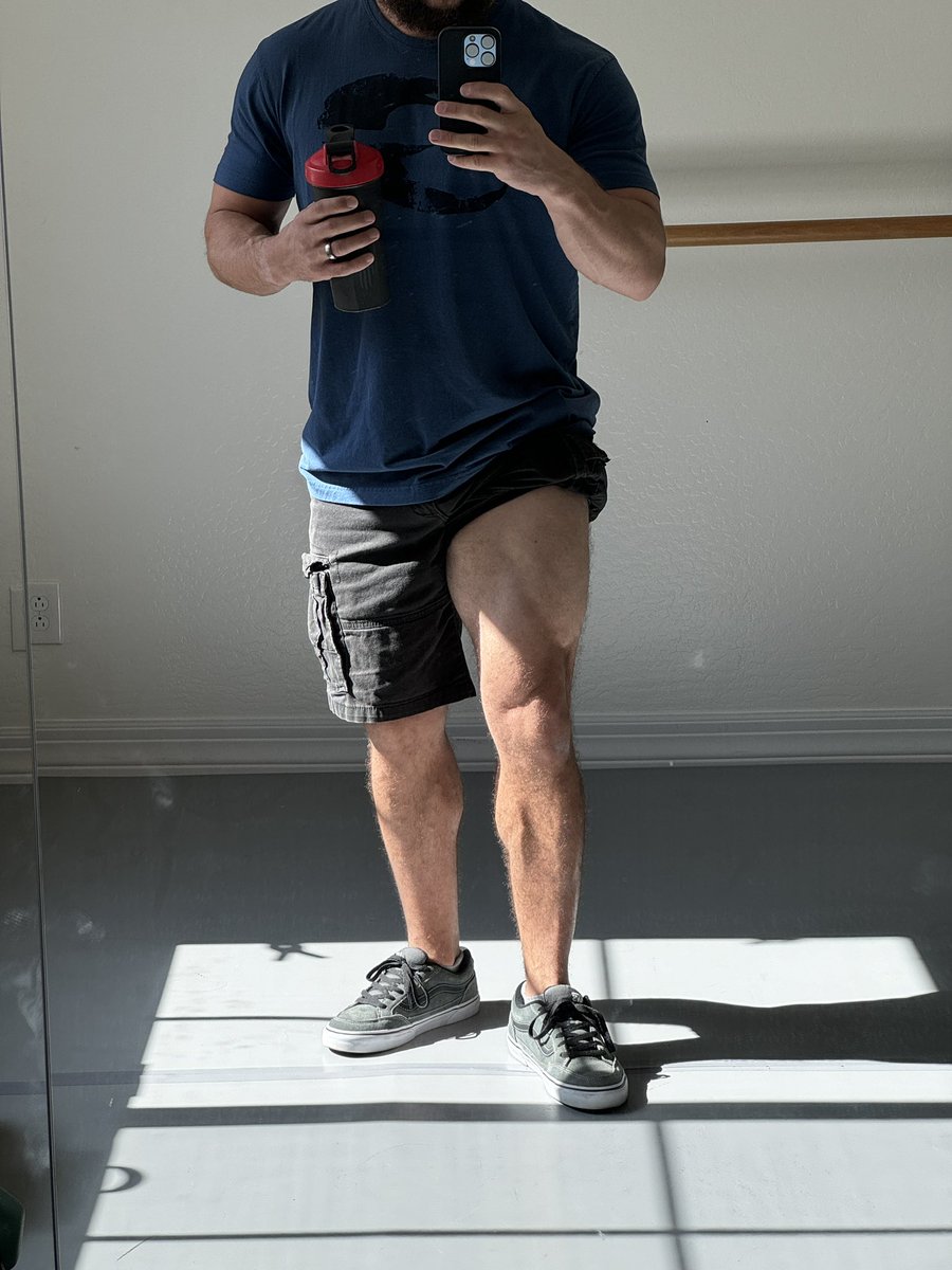 AdamTeamJacked's tweet photo. A little #On Amino Energy for this beautiful #FathersDay

https://t.co/8jcVXC2ifN 

#fitness #preworkout #fitfam https://t.co/ExED4eOY72