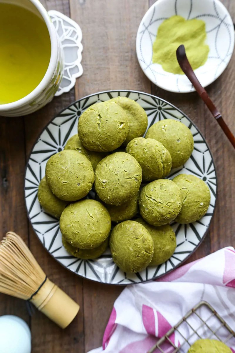 misspickledplum's tweet photo. Delicately sweet and chewy like rice cakes on the inside, these matcha mochi cookies are easy to make and very hard to resist!
Get the Recipe ๐ https://t.co/qCw5pHhFgq
#matcha #mochicookies #matchacookies #baking #cookies https://t.co/ytFvEAujQq