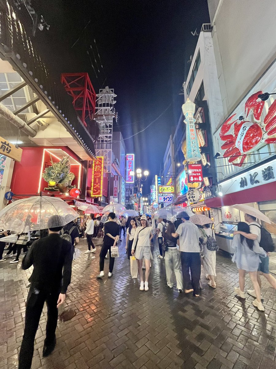 Toxicological Centre UA (@toxcentre_ua) on Twitter photo We arrived in colorful Osaka for #MetSoc2024
The workshops were already great as well as the japanese food 🍱 🍣
Check out our posters 1260 on building an Hair atlas (LC-IM-MS) and 1215 on #autophay research
<a href="/MetabolomicsSoc/">Metabolomics Society</a> <a href="/Rani_Robeyns/">RaniRobeyns</a> <a href="/van_lavoirMaria/">Maria van de Lavoir</a> We arrived in colorful Osaka for #MetSoc2024
The workshops were already great as well as the japanese food 🍱 🍣
Check out our posters 1260 on building an Hair atlas (LC-IM-MS) and 1215 on #autophay research
<a href="/MetabolomicsSoc/">Metabolomics Society</a> <a href="/Rani_Robeyns/">RaniRobeyns</a> <a href="/van_lavoirMaria/">Maria van de Lavoir</a>