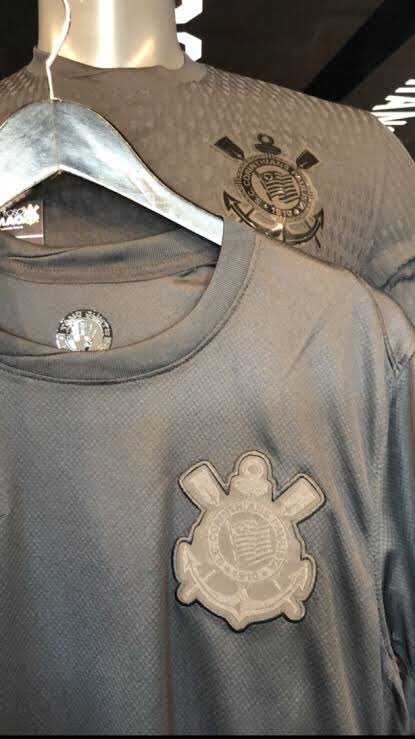 achein4shoppe's tweet image. Se o Corinthians ganhar hoje do São Paulo por 3 a 0. Vou escolher uma pessoas aleatória e mandar uma camisa do Corinthians modelo torcedor

(tem que curtir esse tweet e me seguir