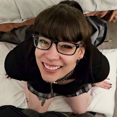 #NewProfilePic https://t.co/WRPPkgB5JF<a href="/tag/newprofilepic"class="tags">#NewProfilePic</a>