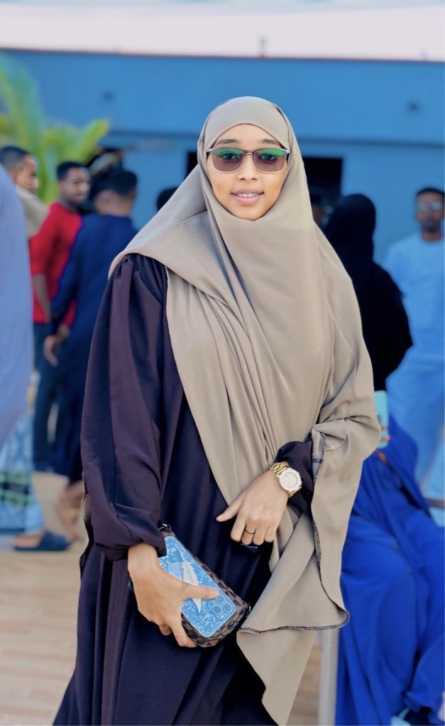 naimaahned's tweet image. Eid mubarak