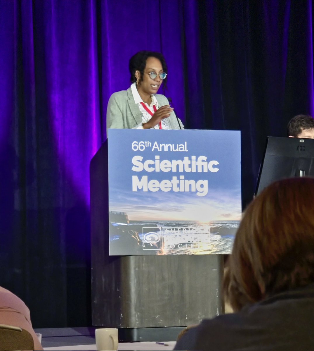 Dr. Nwaobi representing with a great lecture at the AHS meeting