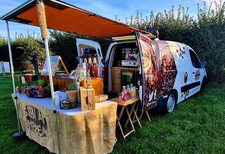 Happy Fathers Day from all  <a href="/SeenAtTheBean/">Seen At The Bean</a>. 

Now for a chilled evening. C'mon England 🏴󠁧󠁢󠁥󠁮󠁧󠁿