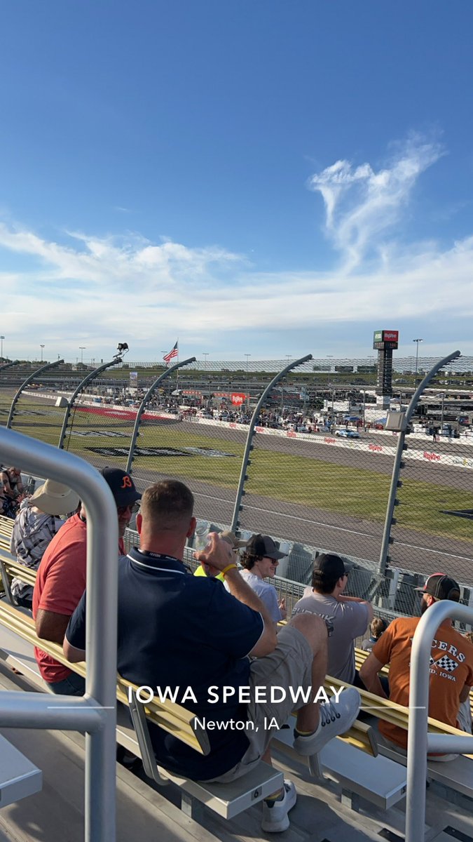 Brockm33's tweet photo. @Alex_Bowman Cheering from section 102 today. Bog deep brother! https://t.co/3eQYH7pICB