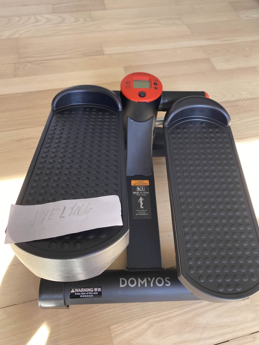 dyebye10's tweet image. This is my entry for L3E7's Weekly challenge
Time to walk)
#L3E7WeeklyChallenge @L3E7_Official