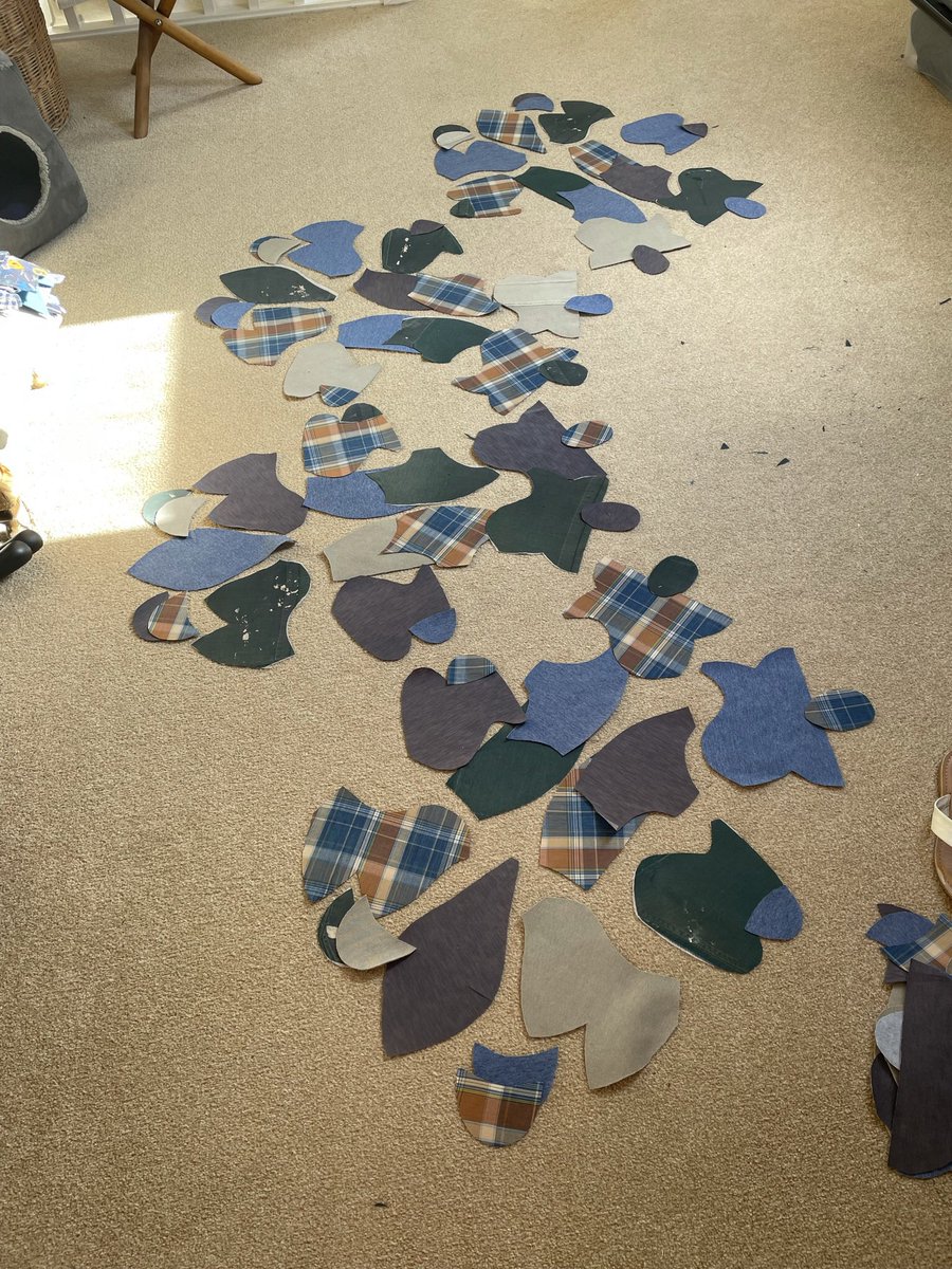 RosieDicken's tweet photo. And we’re off again… #MemoryBears 😢😢😢 https://t.co/RTxnmcfxog