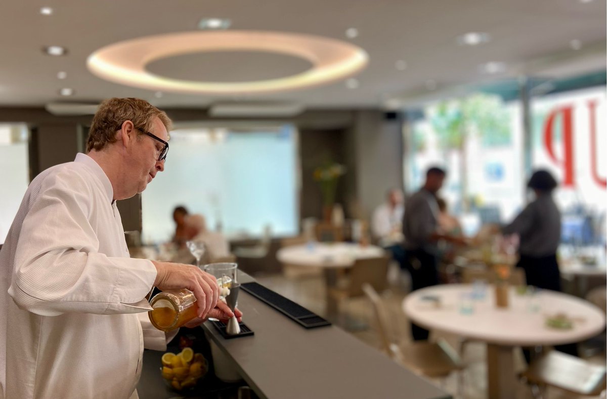 Bernd H. Knöller tweet media