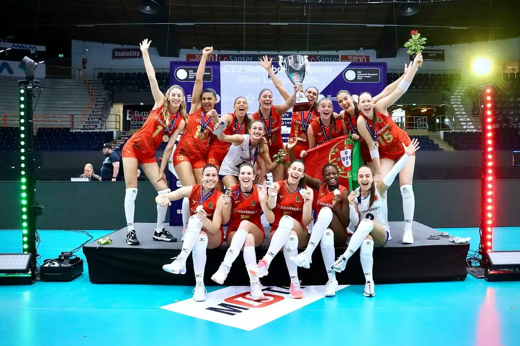 HISTÓRICO: Seleção portuguesa de voleibol feminino conquistou a Silver League 👏🇵🇹