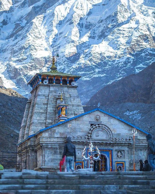 navin_kumar_2's tweet photo. No #Sanatani #HINDU will pass without liking this #X post...❣️
हर हर महादेव ❣️ 
जय माता दी 🚩🙏
जय श्री राम 🚩🙏

#UPSC #FathersDay  #NEETStudents  #NEET EVMs #MithunChakraborty  #SCOvsAUS #boxing  #insiders  #INDvSA #WeSupportAjeetBharti 
#RootsOfRemembrance
#PAKvsIRE #bbclaurak
#GangaDussehra