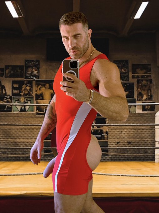 Make sure not to miss my live stream!  It's today , 16th of June at 8.30 pm Pacific Time! https://t.