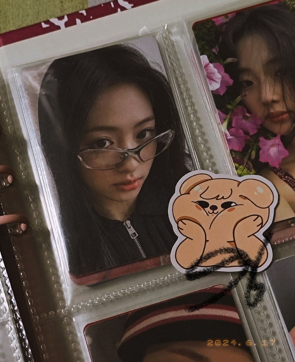 miniversec4rts's tweet photo. 🗯️ ꒰ #miniverbuys | #fromlazysa ꒱ ☆

—  ahyeon specs + ruka flower + pharita dila + rora mini heart cheek + ruka pcs arrived po! thank you sa smooth transaction! 🫶

📍 @lalalazysa https://t.co/Cv4yW8DMEH
