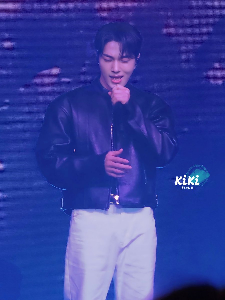 _870215_'s tweet photo. ♾️
2024.06.16
Kim Myungsoo <Reboot> IN TAIPEI場

#infinite #인피니트 
#L #KimMyungsoo #엘 #김명수 
#REBOOT_in_TAIPEI https://t.co/t5FLaBJw0g