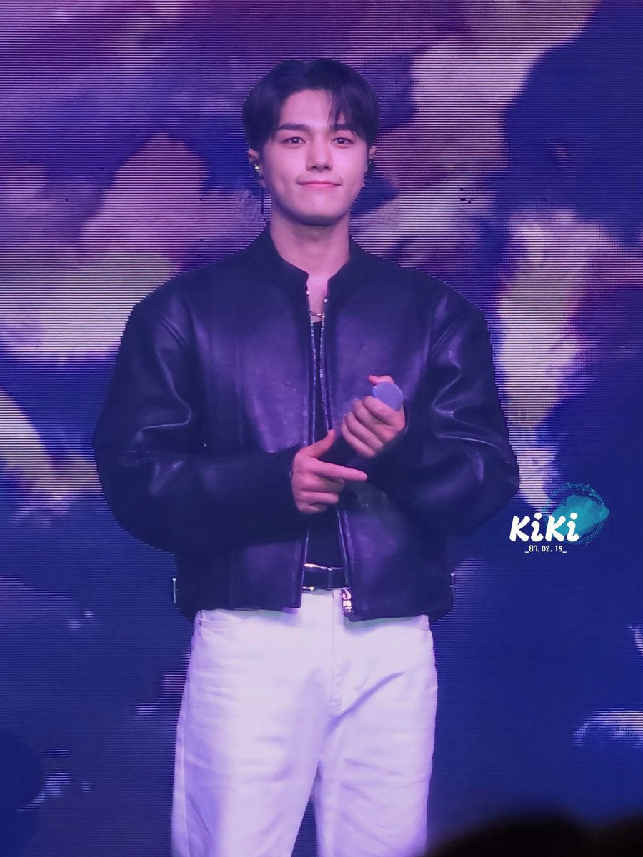 _870215_'s tweet photo. ♾️
2024.06.16
Kim Myungsoo <Reboot> IN TAIPEI場

#infinite #인피니트 
#L #KimMyungsoo #엘 #김명수 
#REBOOT_in_TAIPEI https://t.co/t5FLaBJw0g